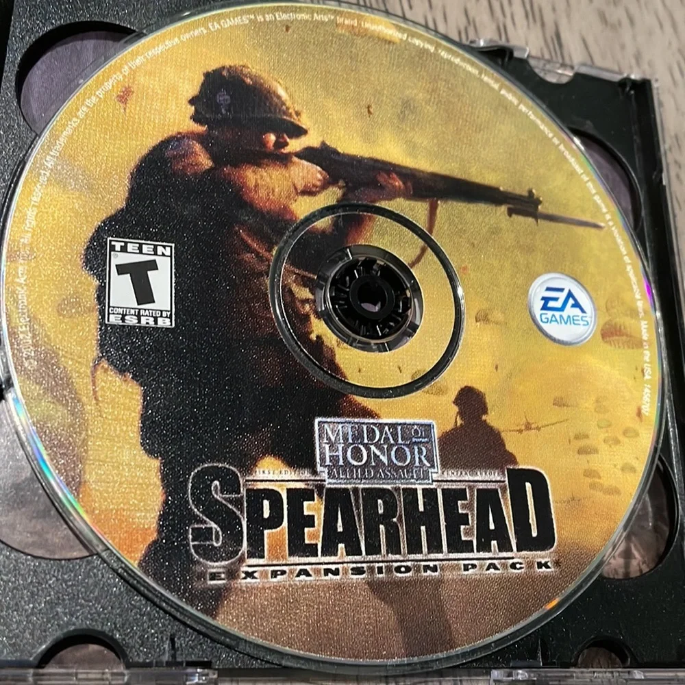 Medal of Honor Allied Assault PC Game with Spearhead Expansion Pack